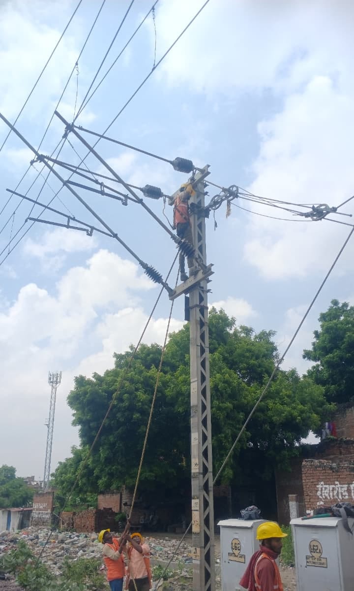 Loading Raksha Raksha - Safety starts with me